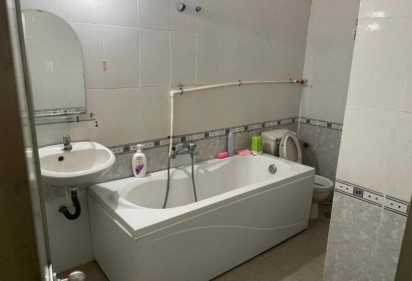 هتل Khách Sạn Hoàng Bảo Hùng