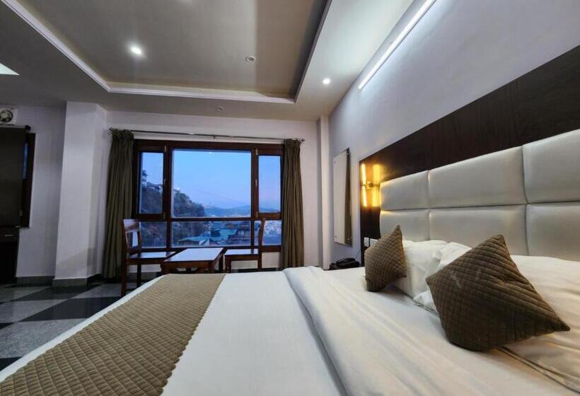 בית מלון כפרי The White House