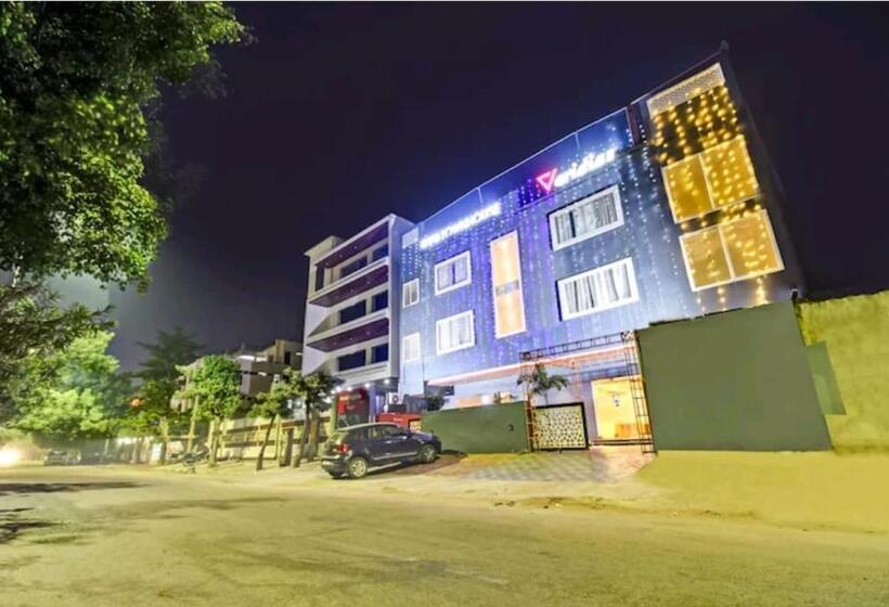 酒店 Veridian 100 Meter From Sahara Hospital Gate No 3