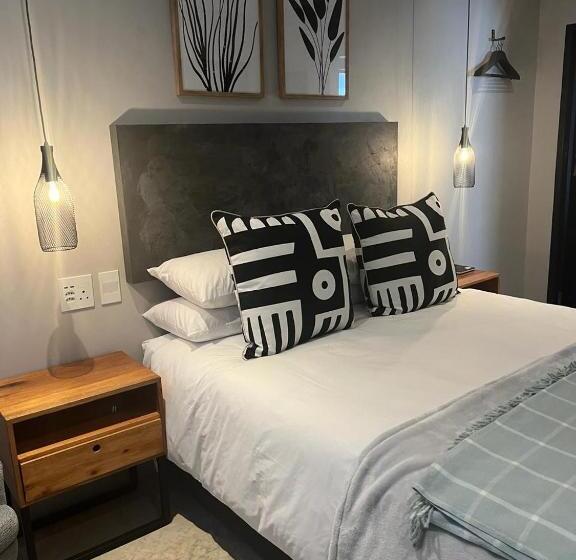 펜션 Frere Guesthouse