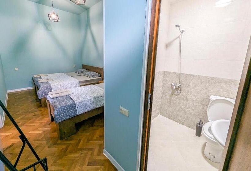 پانسیون Guest House Sector 30