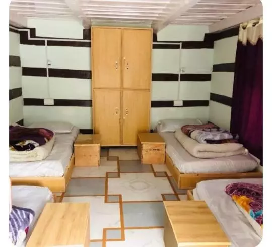 ユースホステル Rupi Valley Home Stay Raila
