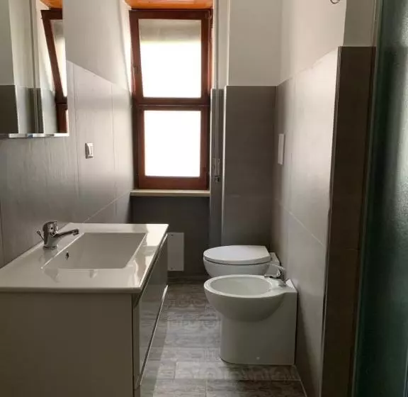 تختخواب و صبحانه My Home