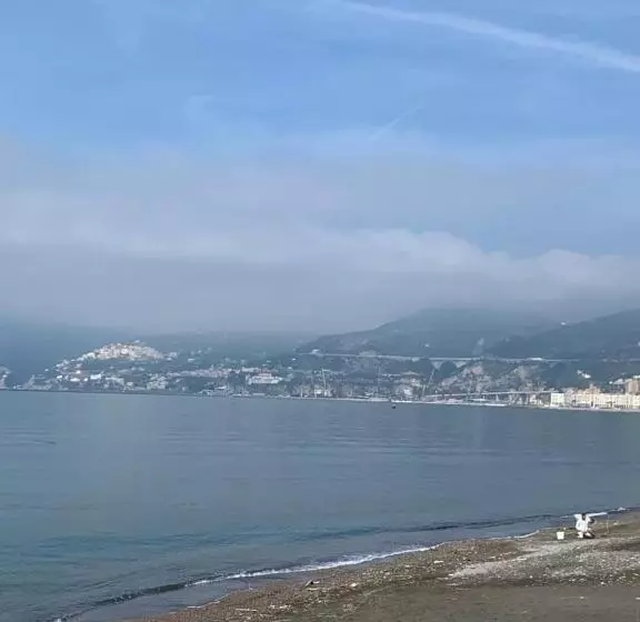 تختخواب و صبحانه My Home