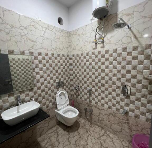 هتل Ggopala Restaurant & Rooms