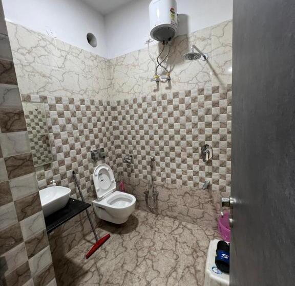 هتل Ggopala Restaurant & Rooms