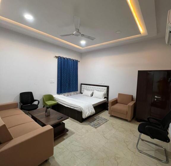 هتل Ggopala Restaurant & Rooms