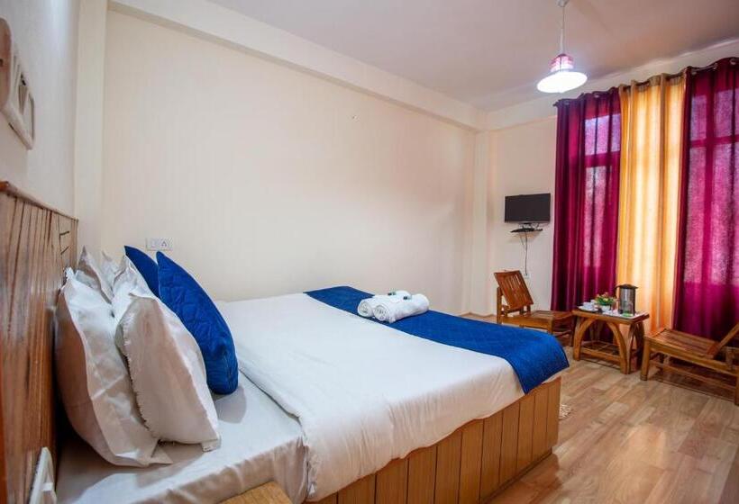 Отель Kingston A Luxury Stay, Manage By Shuru Haven Unit