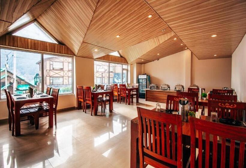 Отель Kingston A Luxury Stay, Manage By Shuru Haven Unit