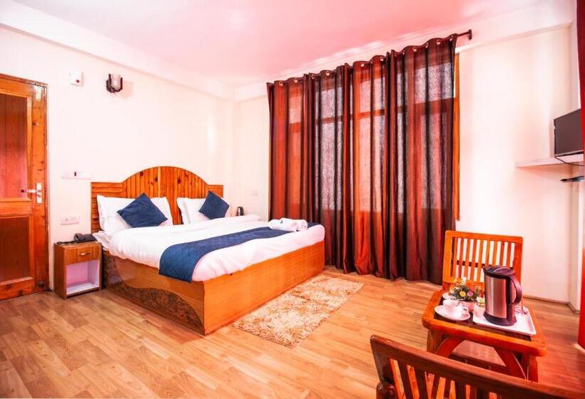 Отель Kingston A Luxury Stay, Manage By Shuru Haven Unit