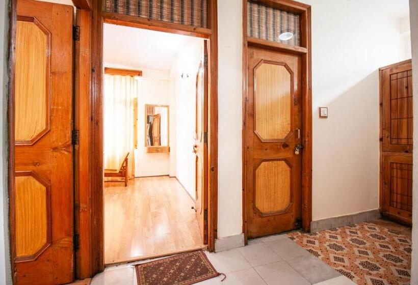 Отель Kingston A Luxury Stay, Manage By Shuru Haven Unit