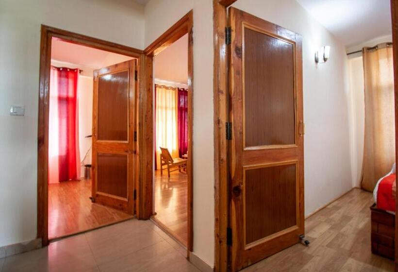 Отель Kingston A Luxury Stay, Manage By Shuru Haven Unit