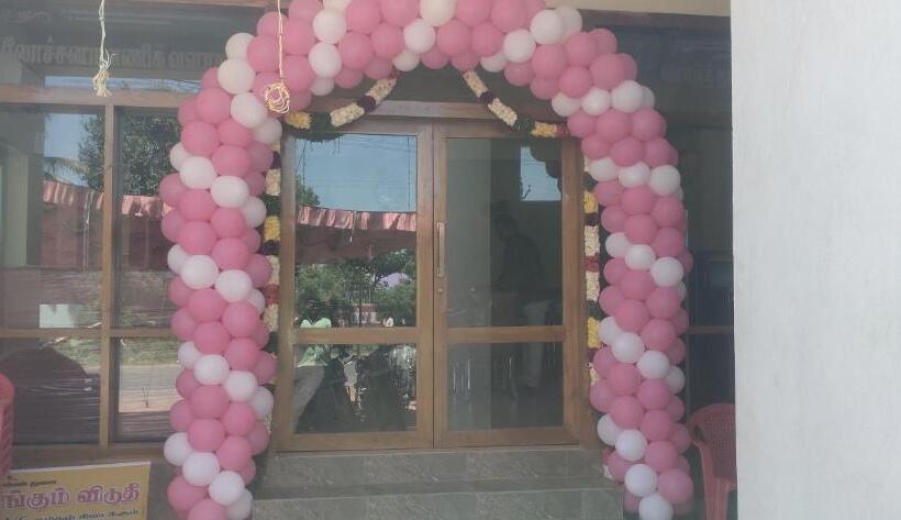 Hotel Kirithi Ac & Residency