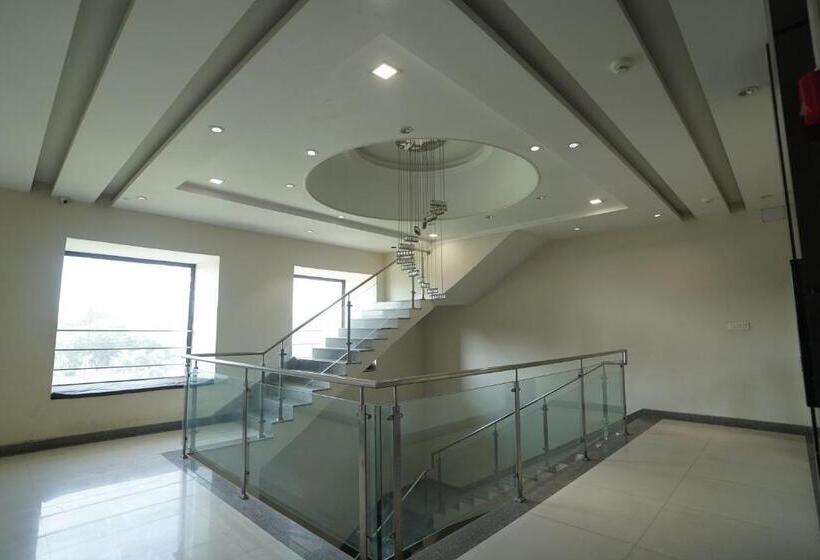 Nirmal Hotel And Resort