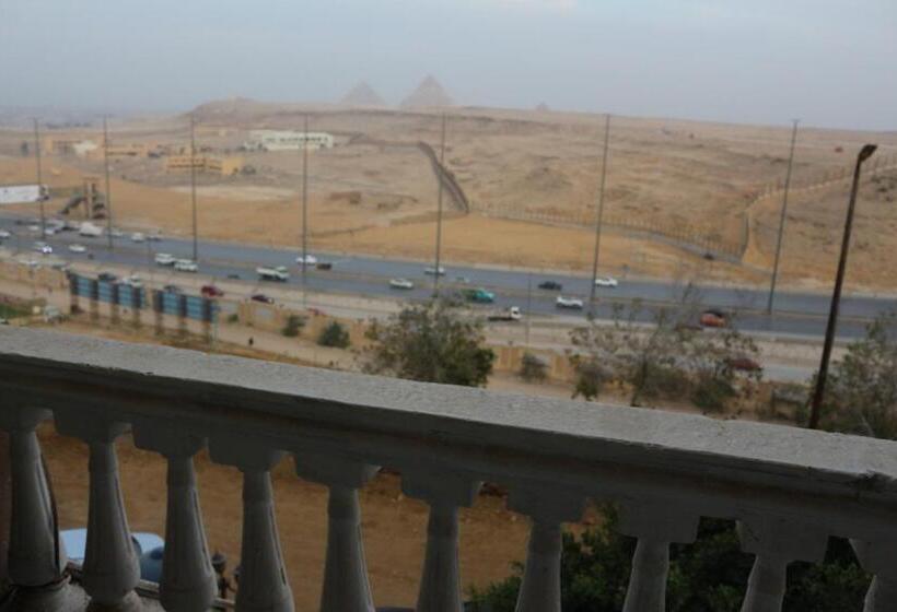 هتل Pyramita Luxury