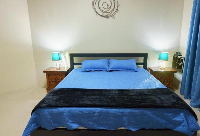 酒店 Root Wellness Arenal