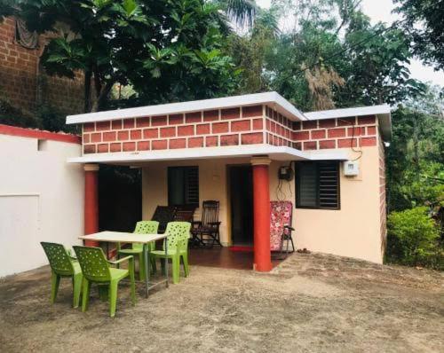 酒店 The River Edge Resort