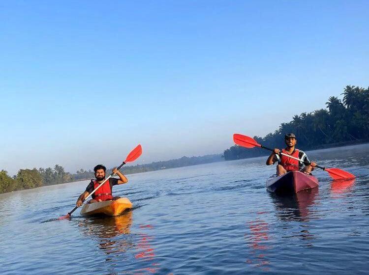 酒店 The River Edge Resort