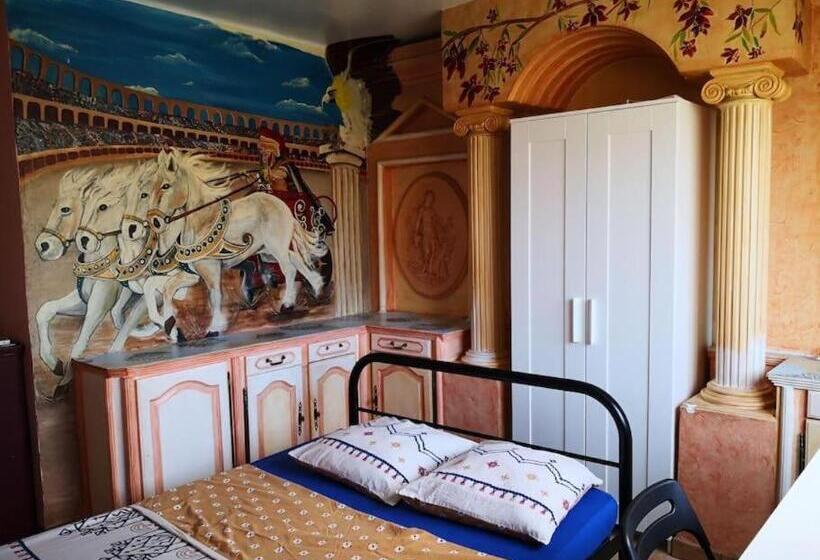 پانسیون Air Conditioning Room In An Apartment Of 4 Rooms