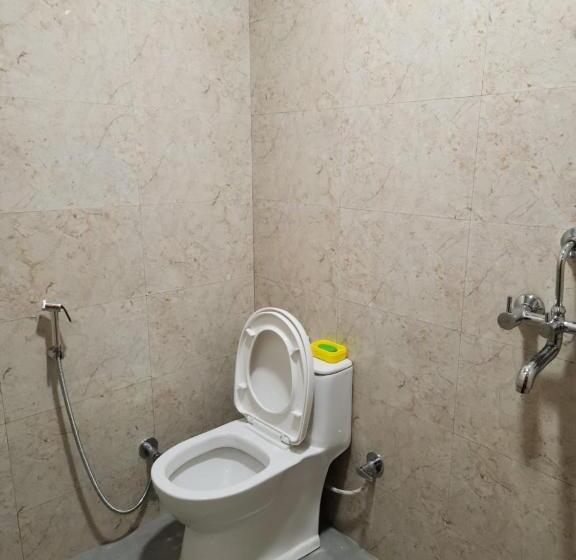 פנסיון Kanglei Guest House