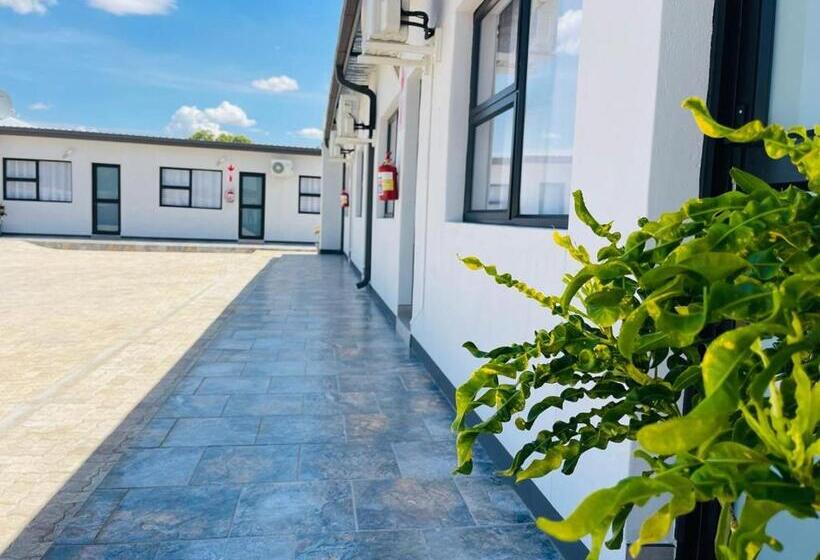 پانسیون Shafas Guest House