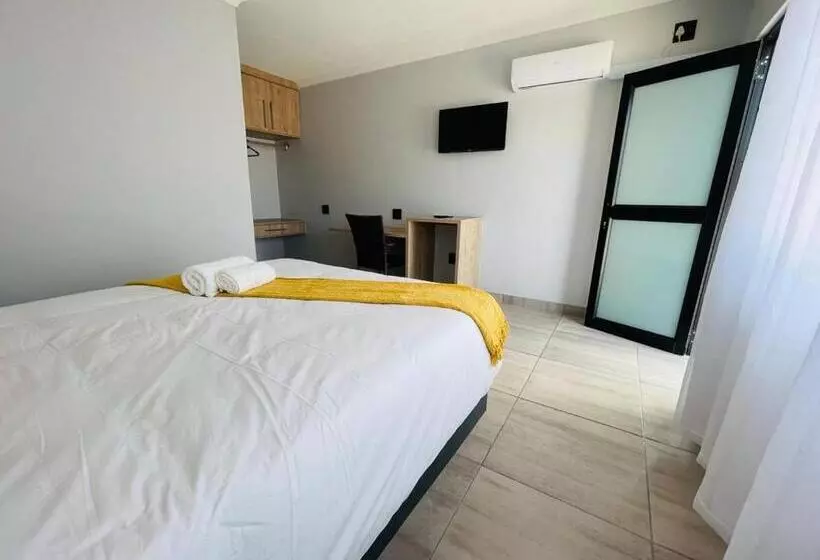پانسیون Shafas Guest House