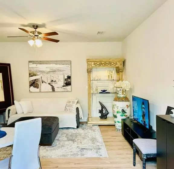 ペンション Windmark Beach North   Sea Grove Beach Resort 4 Bed 3 Bath