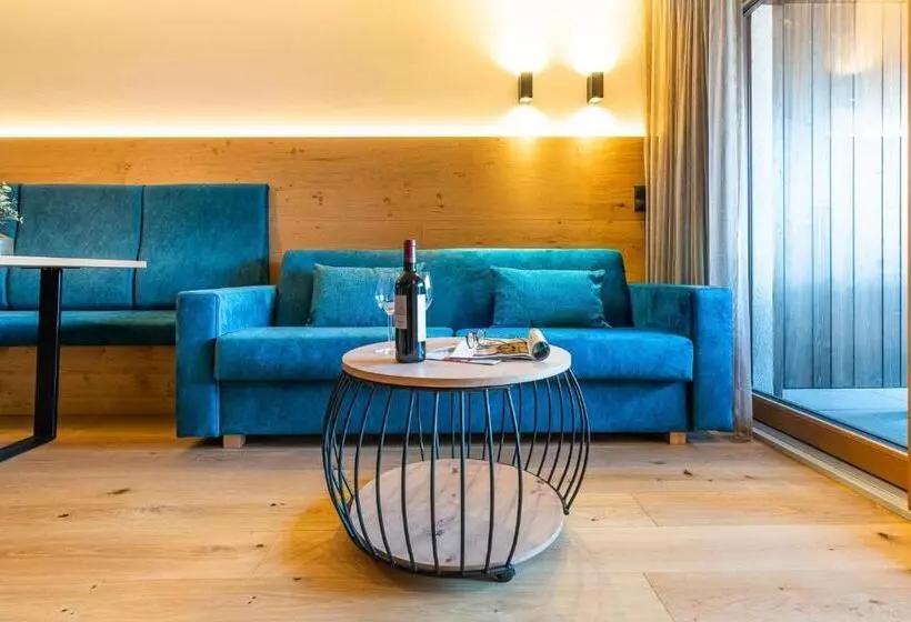 Rienz Alpine City Suites