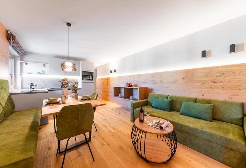 Rienz Alpine City Suites