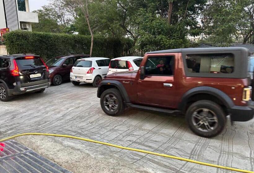 Airport Hotel Relax Inn