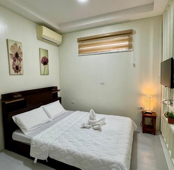 הוסטל Florencia S Inn