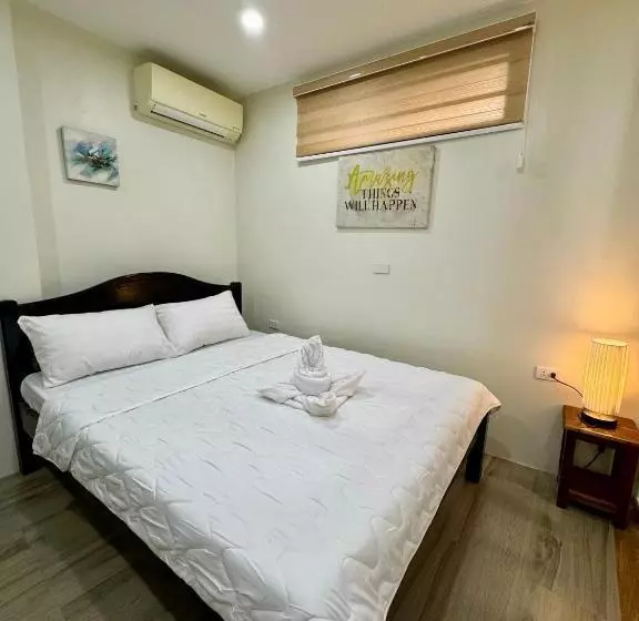 ユースホステル Florencia S Inn