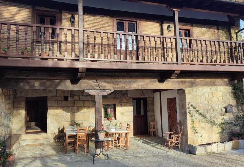 הוסטל Posada La Dalia