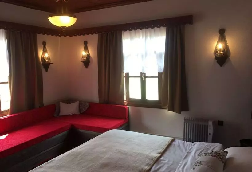 Aamiaismajoitus (B&B) Beyzadeler Konağı