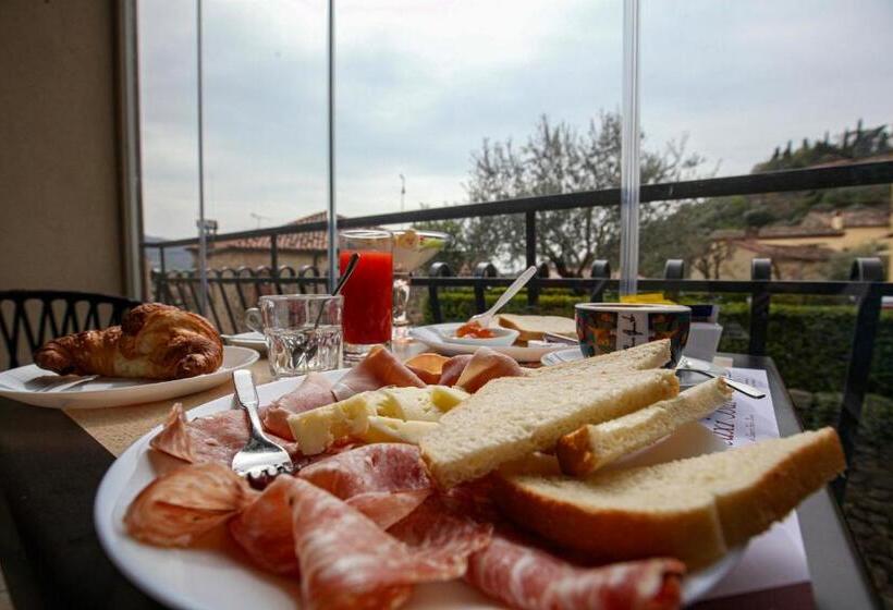 مبيت وإفطار La Giuggiola