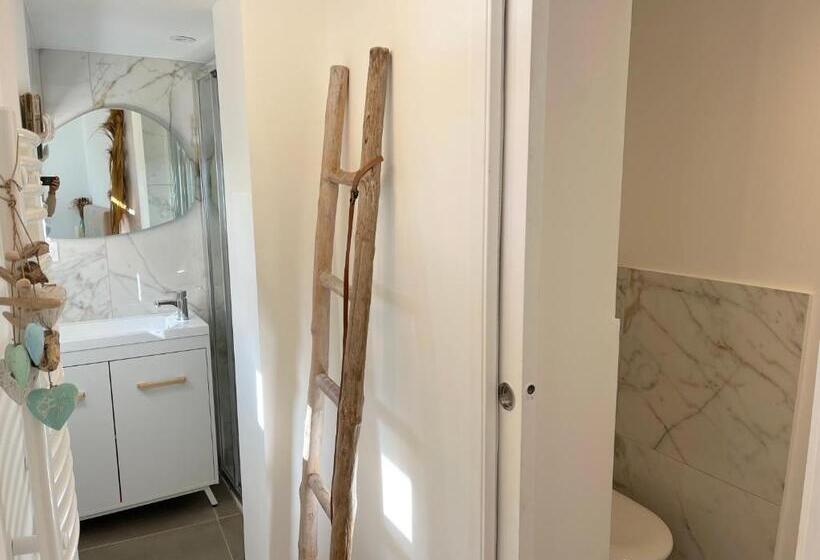 مبيت وإفطار La Pastorale De Théoule Sur Mer