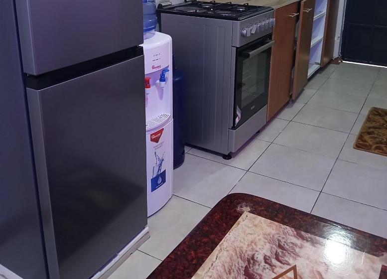 تختخواب و صبحانه Tsavo Apartments Ninty Degrees