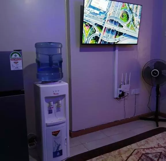 تختخواب و صبحانه Tsavo Apartments Ninty Degrees
