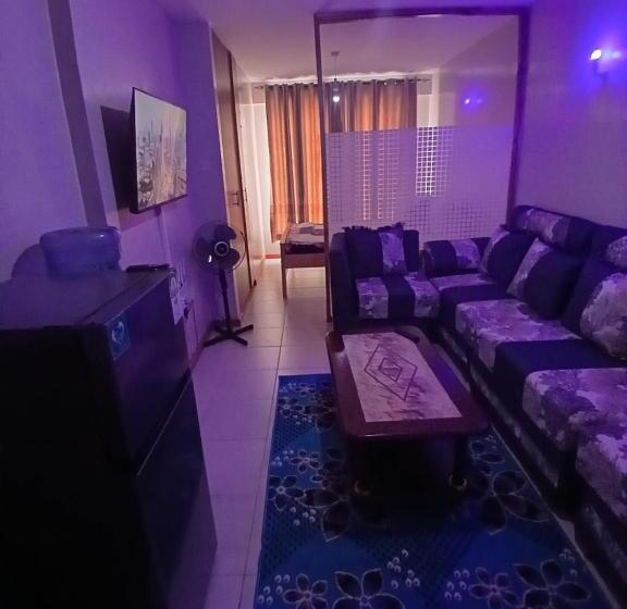 تختخواب و صبحانه Tsavo Apartments Ninty Degrees