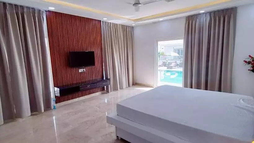 Hotelli Gtl Shriram Farm House