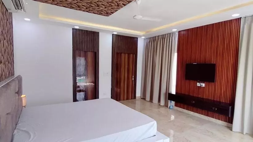 Hotelli Gtl Shriram Farm House
