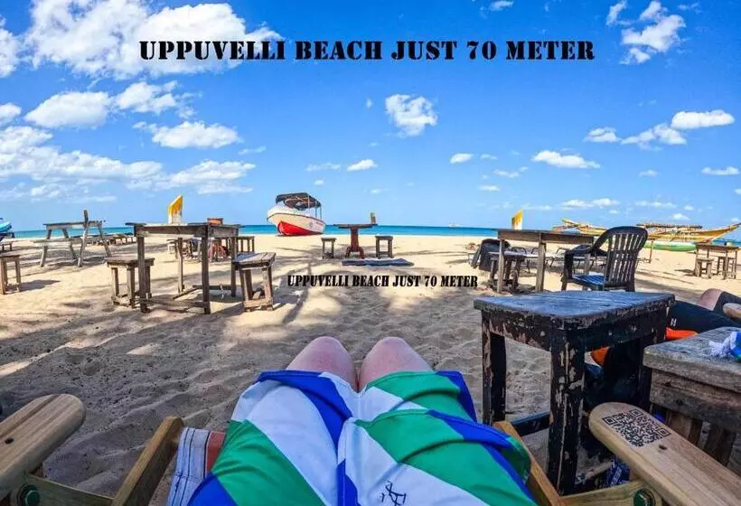 Hotelli Rolex Guest House