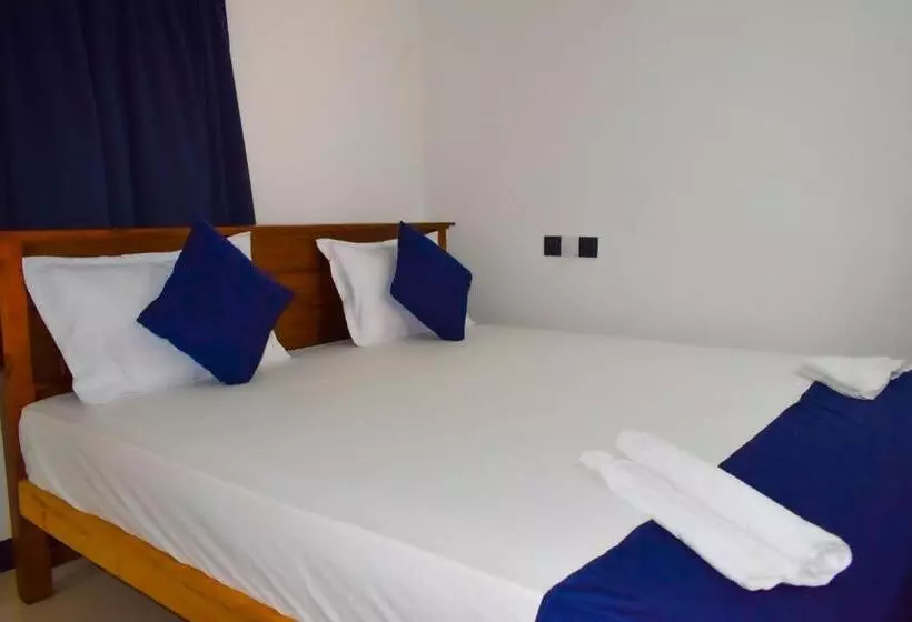 Hotelli Rolex Guest House