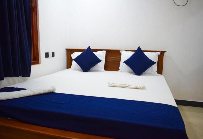 Hotel Rolex Guest House