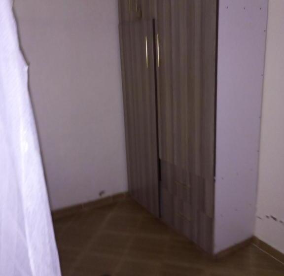 پانسیون Annex