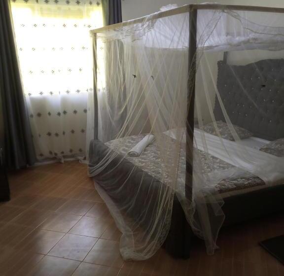 پانسیون Annex