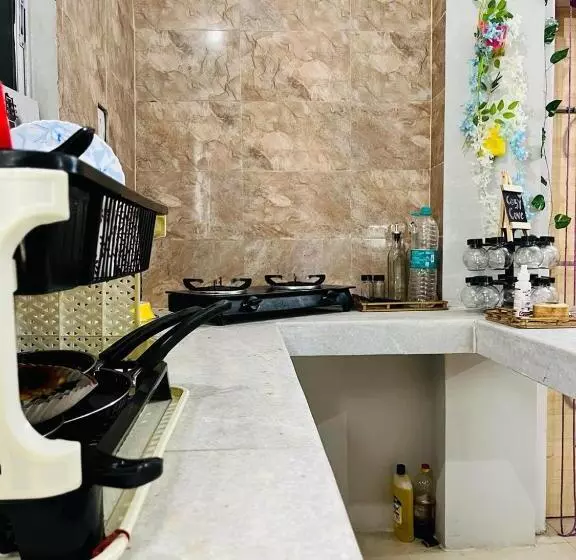 ペンション Cozy Cove/ 1bhk Guesthouse/homestay