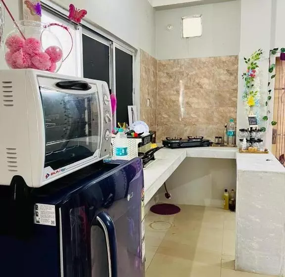 ペンション Cozy Cove/ 1bhk Guesthouse/homestay