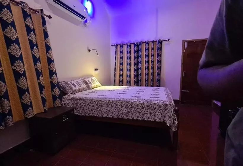 ペンション Surabhi Nature Villa , Private Floor Ac
