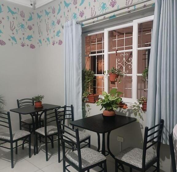 Quinoa Backpackers Hostel